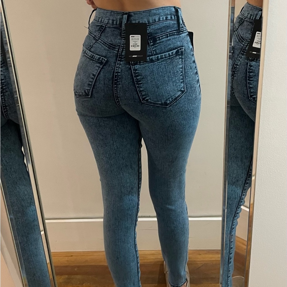 Super cute jeans Fashion Nova